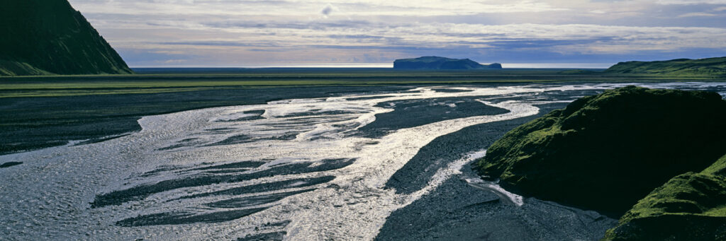 Thakgil - Island